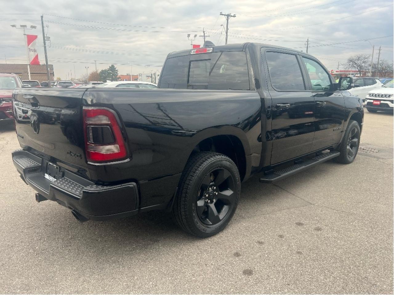 2019 RAM 1500 Sport Crew 4x4 V8 *CLEAN CARFAX *1 OWNER *LOW KMS Photo