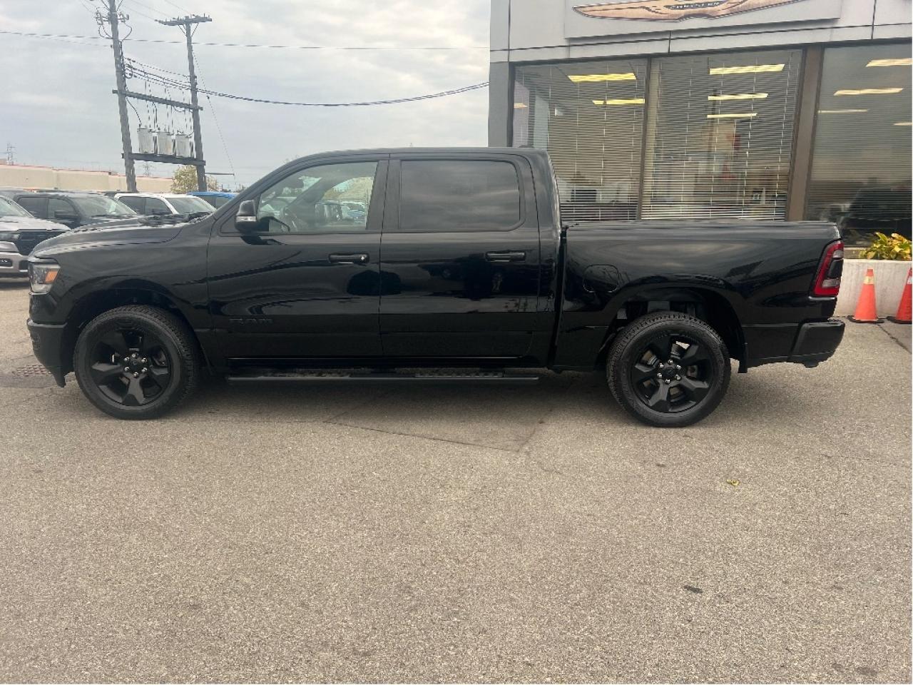 2019 RAM 1500 Sport Crew 4x4 V8 *CLEAN CARFAX *1 OWNER *LOW KMS Photo