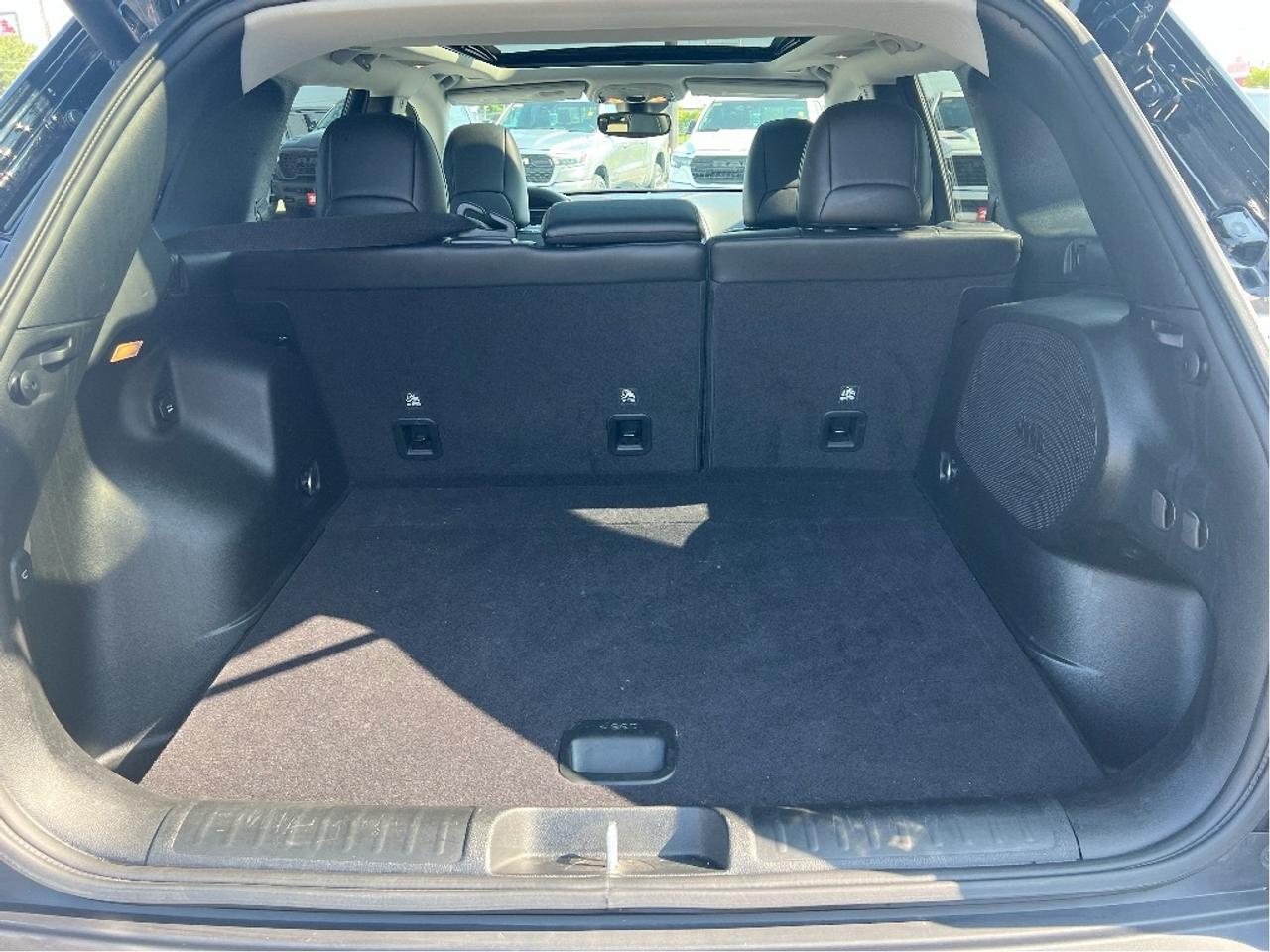 2023 Jeep Cherokee Trailhawk 4x4 *NAVI *SUNROOF *CLEAN CARFAX Photo