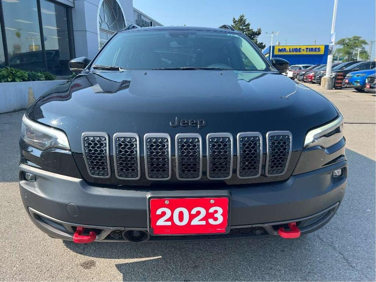 2023 Jeep Cherokee Trailhawk Elite 4x4 *NAVI *SUNROOF *LTHR *SAFETY Photo