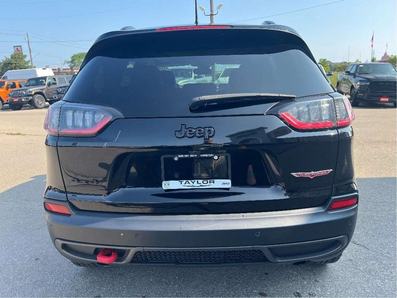 2023 Jeep Cherokee Trailhawk Elite 4x4 *NAVI *SUNROOF *LTHR *SAFETY Photo