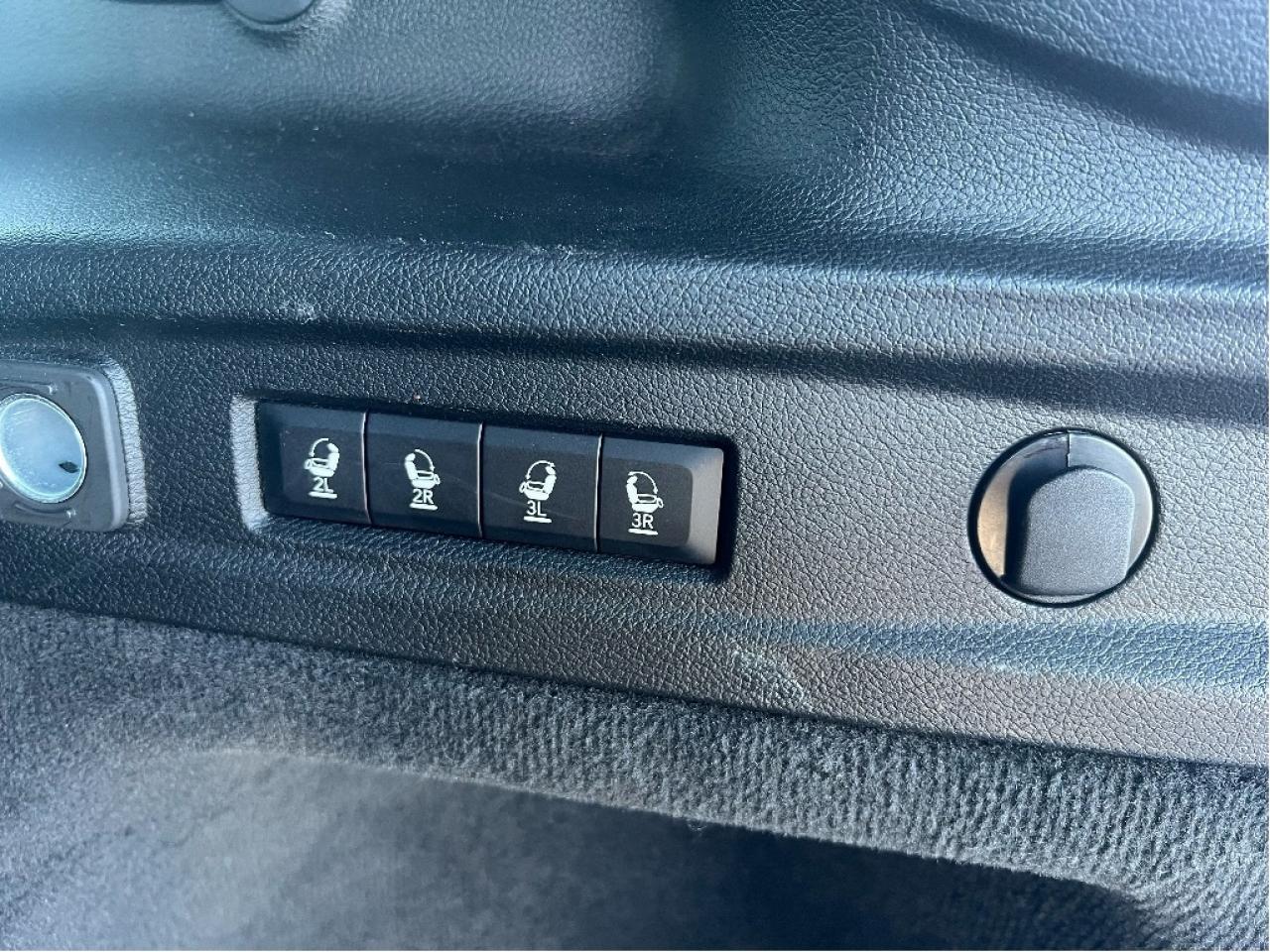 2023 Jeep Grand Cherokee L Overland 4x4 V6 *1 OWNER *CLEAN CARFAX *LOADED Photo