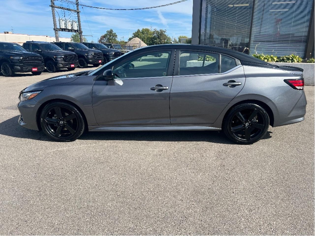 2023 Nissan Sentra SR Midnight *SUNROOF *LOW KMS *CLEAN CARFAX Photo