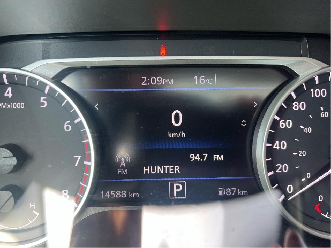 2023 Nissan Sentra SR Midnight *SUNROOF *LOW KMS *CLEAN CARFAX Photo