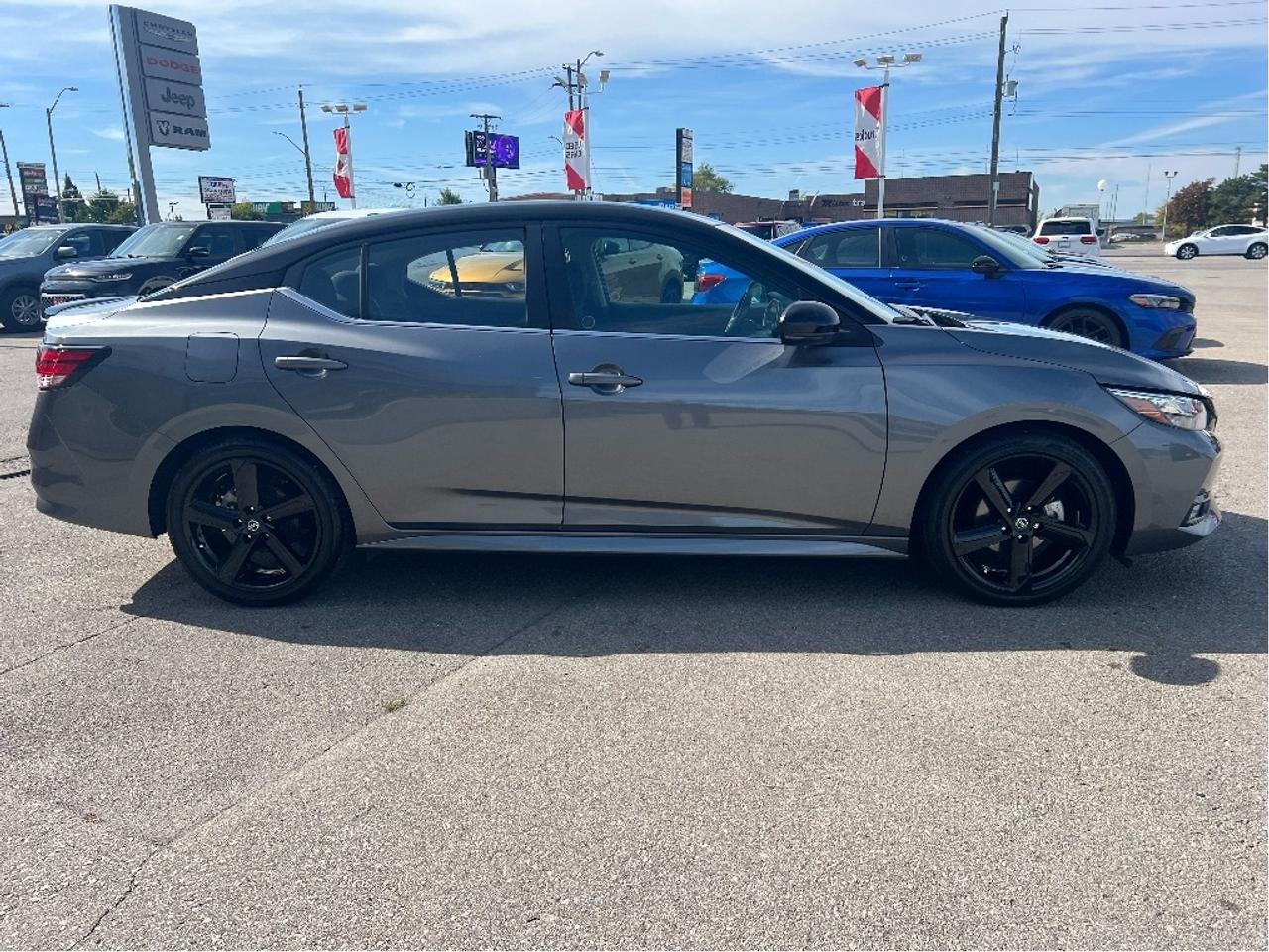 2023 Nissan Sentra SR Midnight *SUNROOF *LOW KMS *CLEAN CARFAX Photo