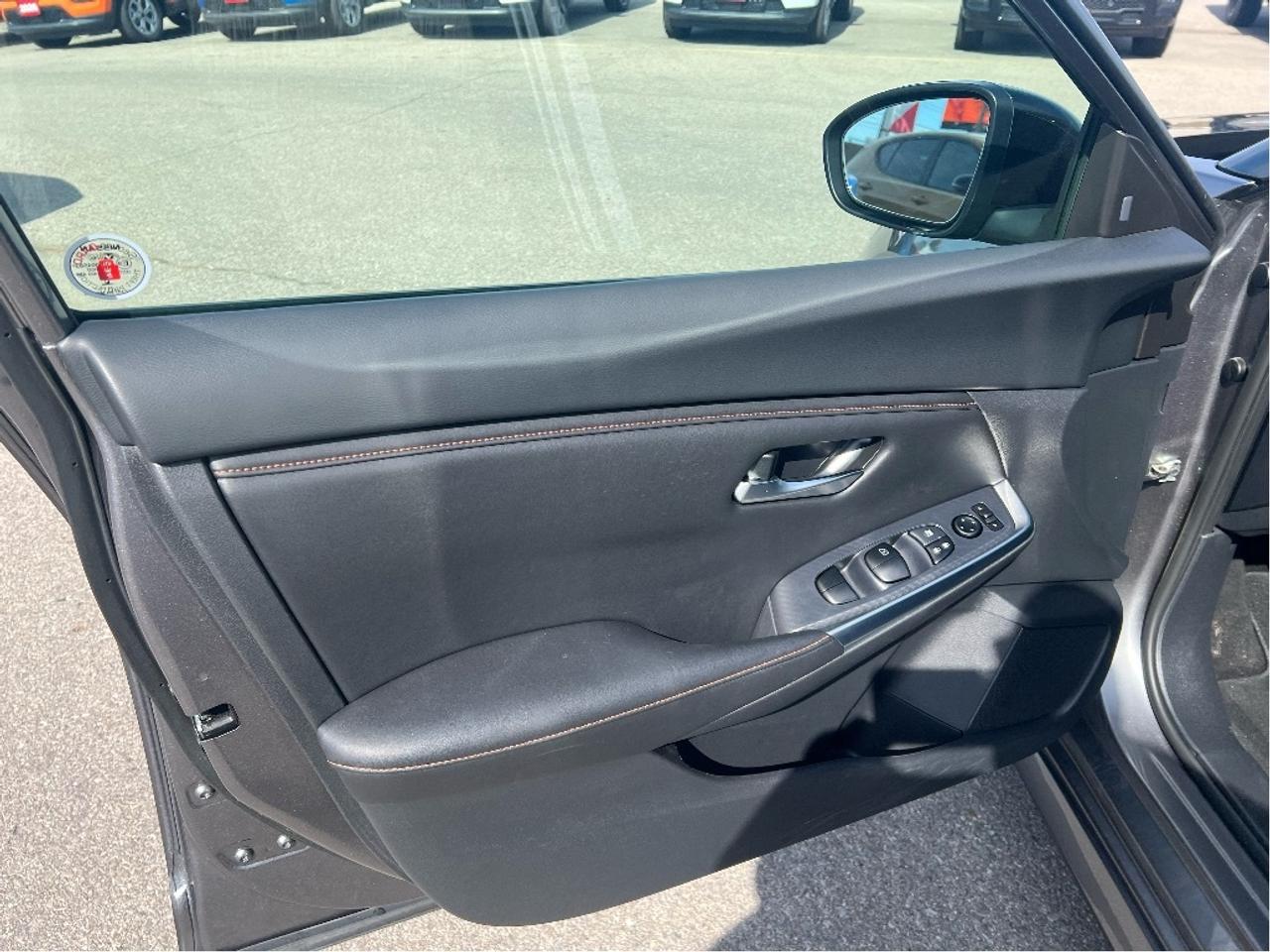 2023 Nissan Sentra SR Midnight *SUNROOF *LOW KMS *CLEAN CARFAX Photo