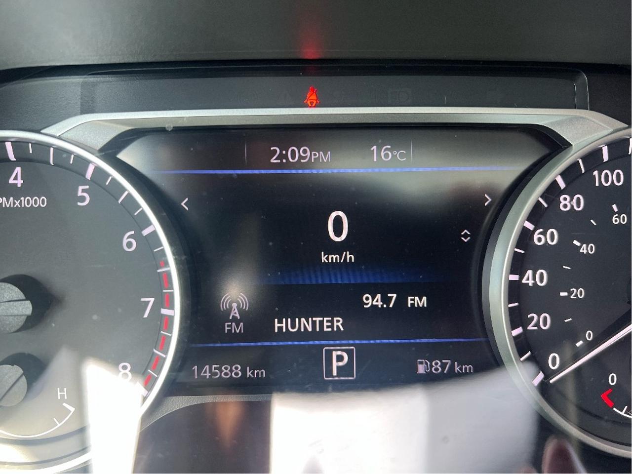 2023 Nissan Sentra SR Midnight *SUNROOF *LOW KMS *CLEAN CARFAX Photo