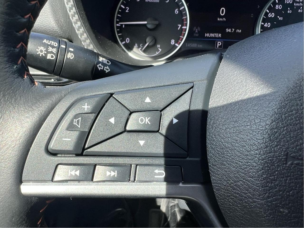 2023 Nissan Sentra SR Midnight *SUNROOF *LOW KMS *CLEAN CARFAX Photo