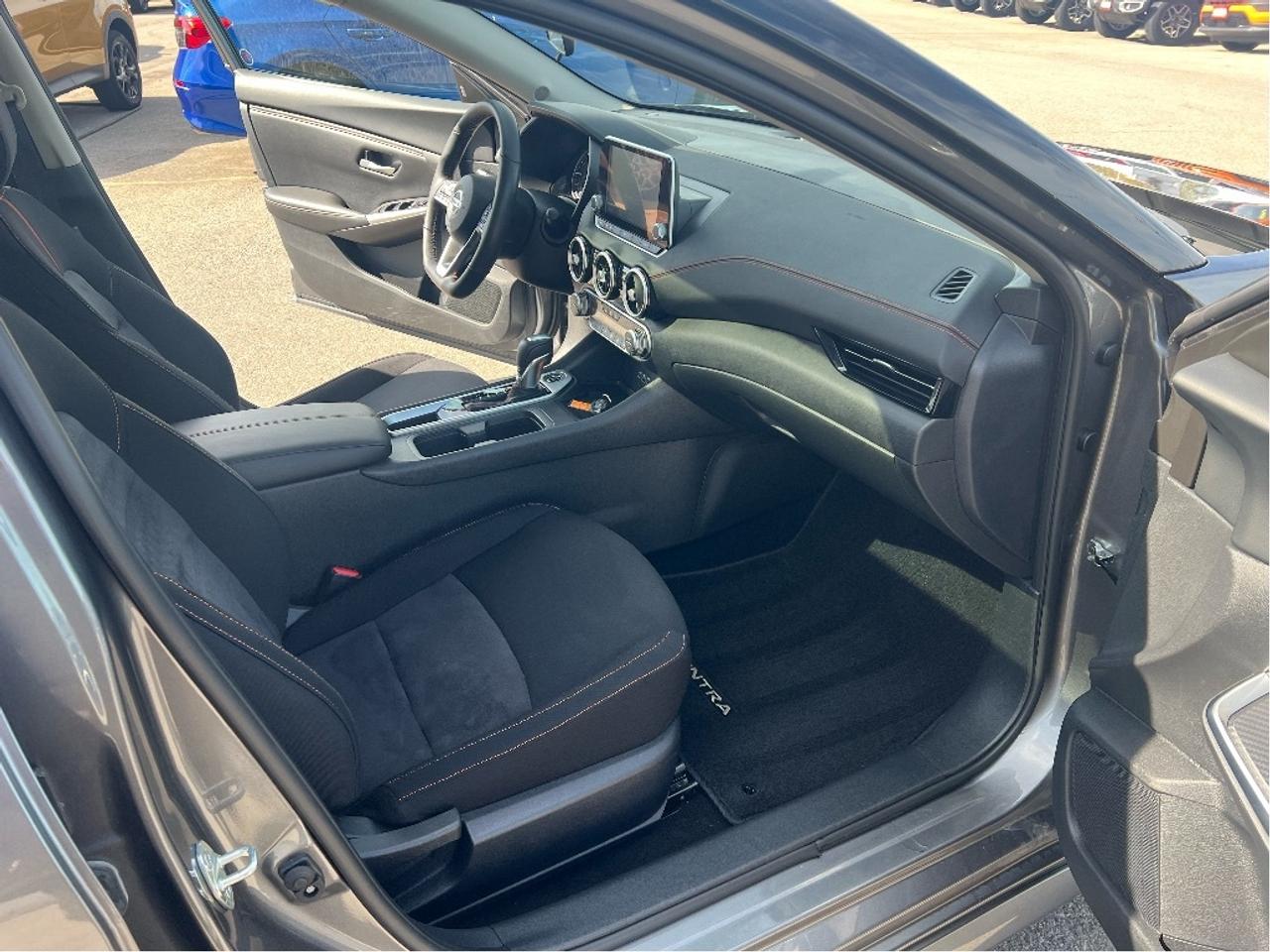 2023 Nissan Sentra SR Midnight *SUNROOF *LOW KMS *CLEAN CARFAX Photo