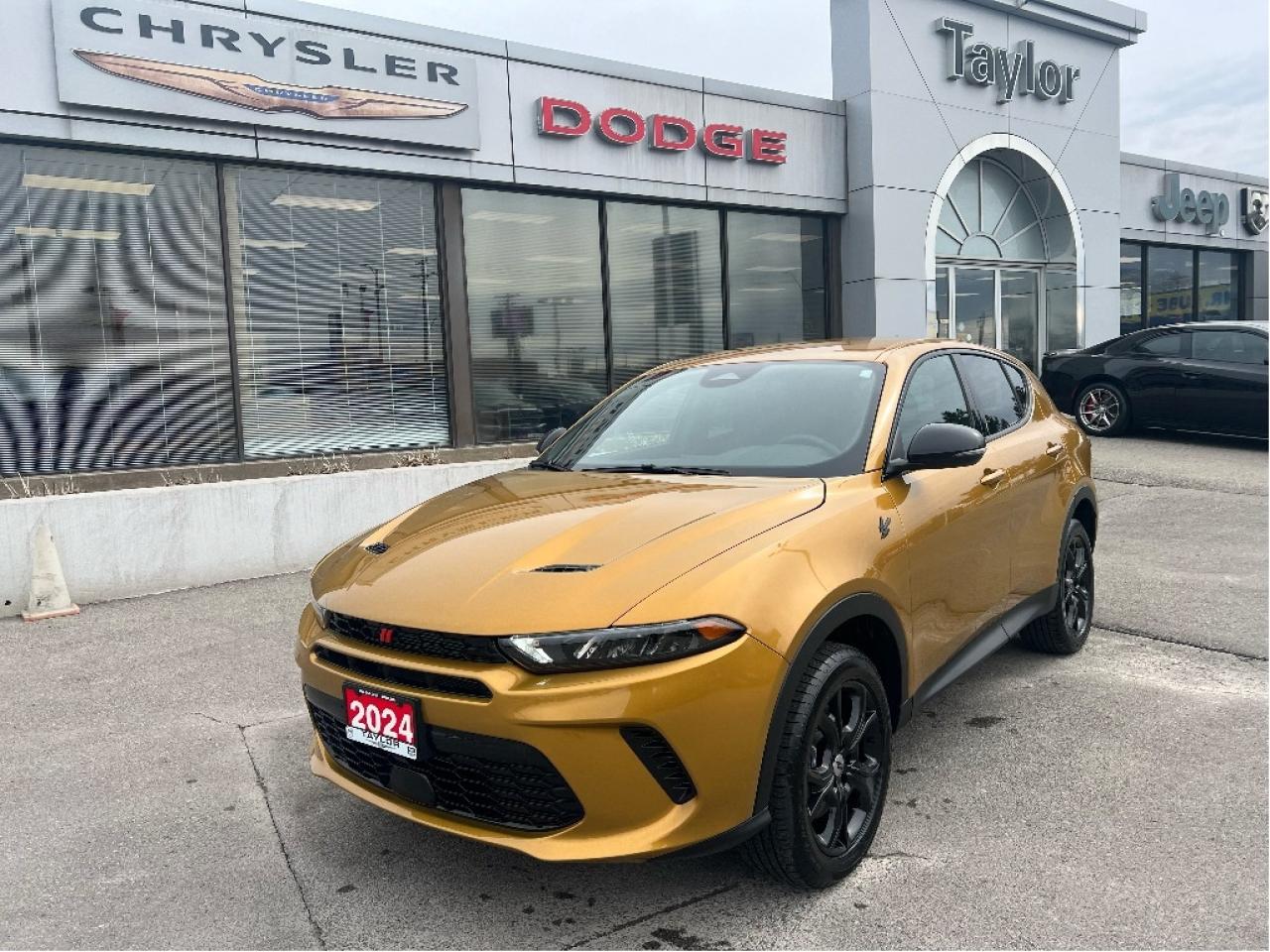 2024 Dodge Hornet GT AWD 4 Cyl Turbo *BLACKTOP *HEATED SEATS Photo