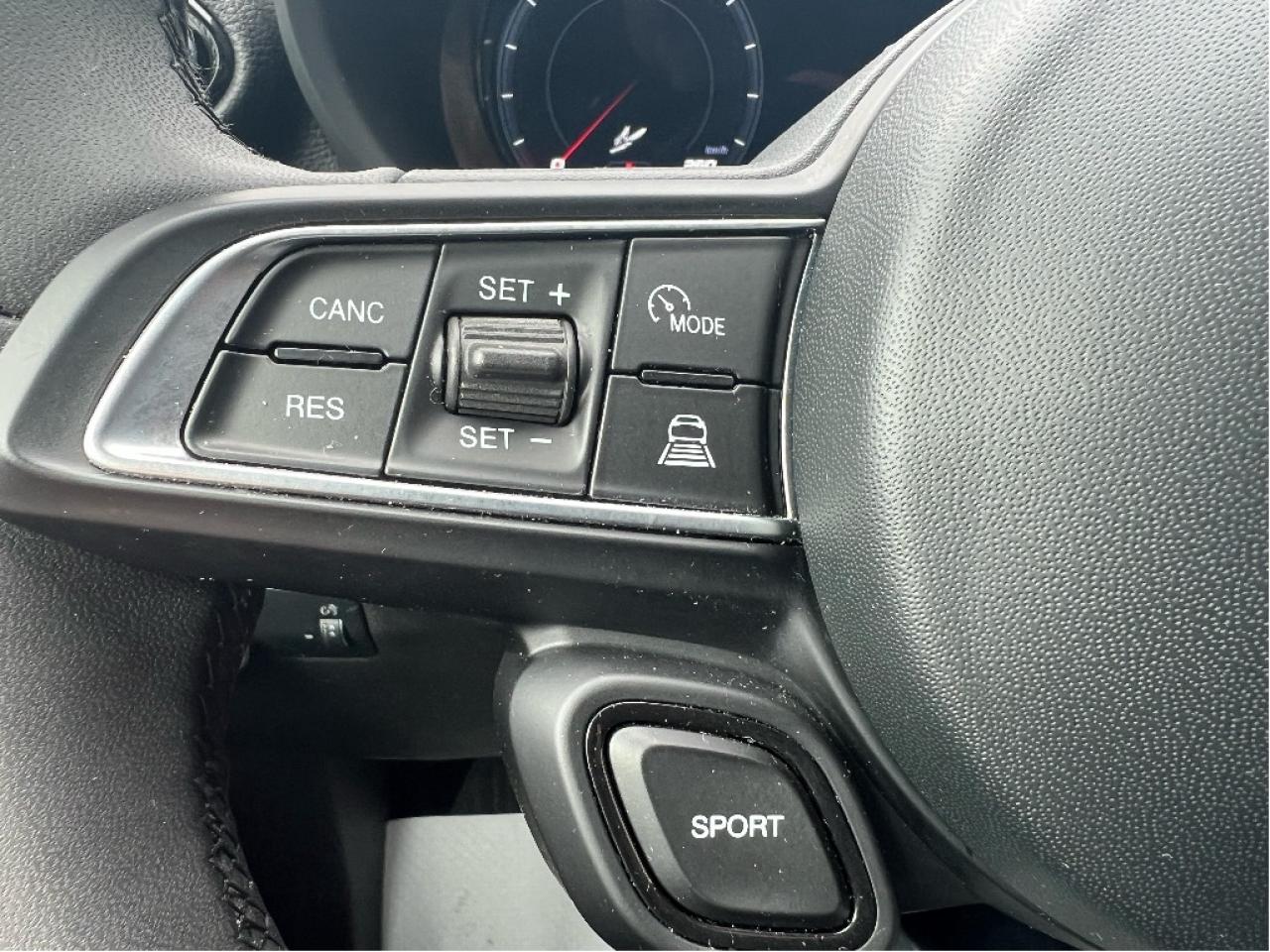 2024 Dodge Hornet GT AWD 4 Cyl Turbo *BLACKTOP *HEATED SEATS Photo