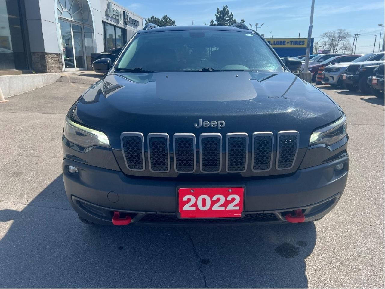 2022 Jeep Cherokee Trailhawk 4x4 V6 *PWR SEAT *HEAT SEATS *RMT START Photo