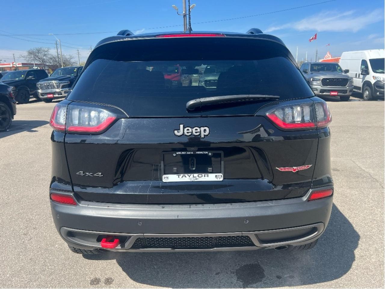 2022 Jeep Cherokee Trailhawk 4x4 V6 *PWR SEAT *HEAT SEATS *RMT START Photo