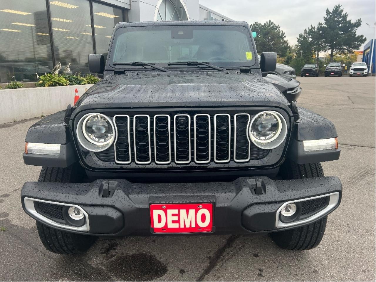 2025 Jeep Wrangler Sahara 4 Door 4x4 V6 Demonstrator *LEATHER *SAFETY Photo