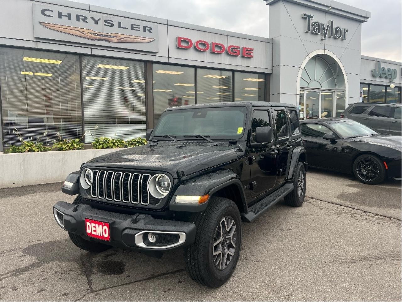 2025 Jeep Wrangler Sahara 4 Door 4x4 V6 Demonstrator *LEATHER *SAFETY Photo
