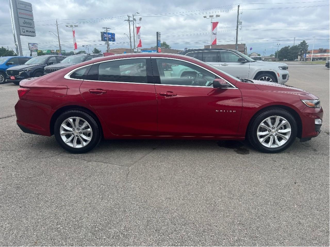 2023 Chevrolet Malibu 1LT *PWR SEAT *BKP CAM *HEATED SEATS *BLUETOOTH Photo