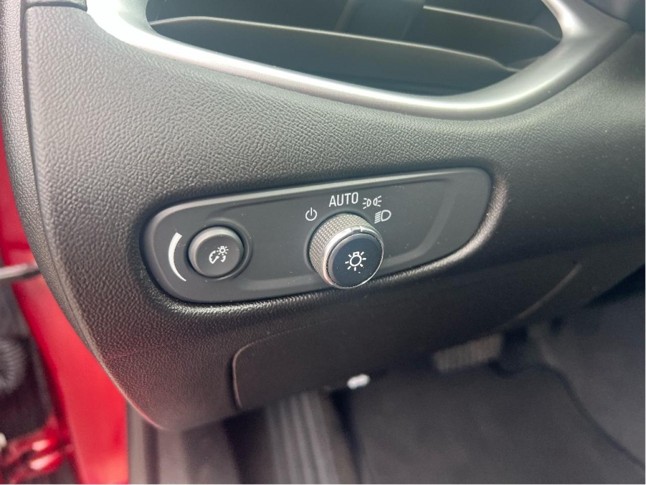 2023 Chevrolet Malibu 1LT *PWR SEAT *BKP CAM *HEATED SEATS *BLUETOOTH Photo