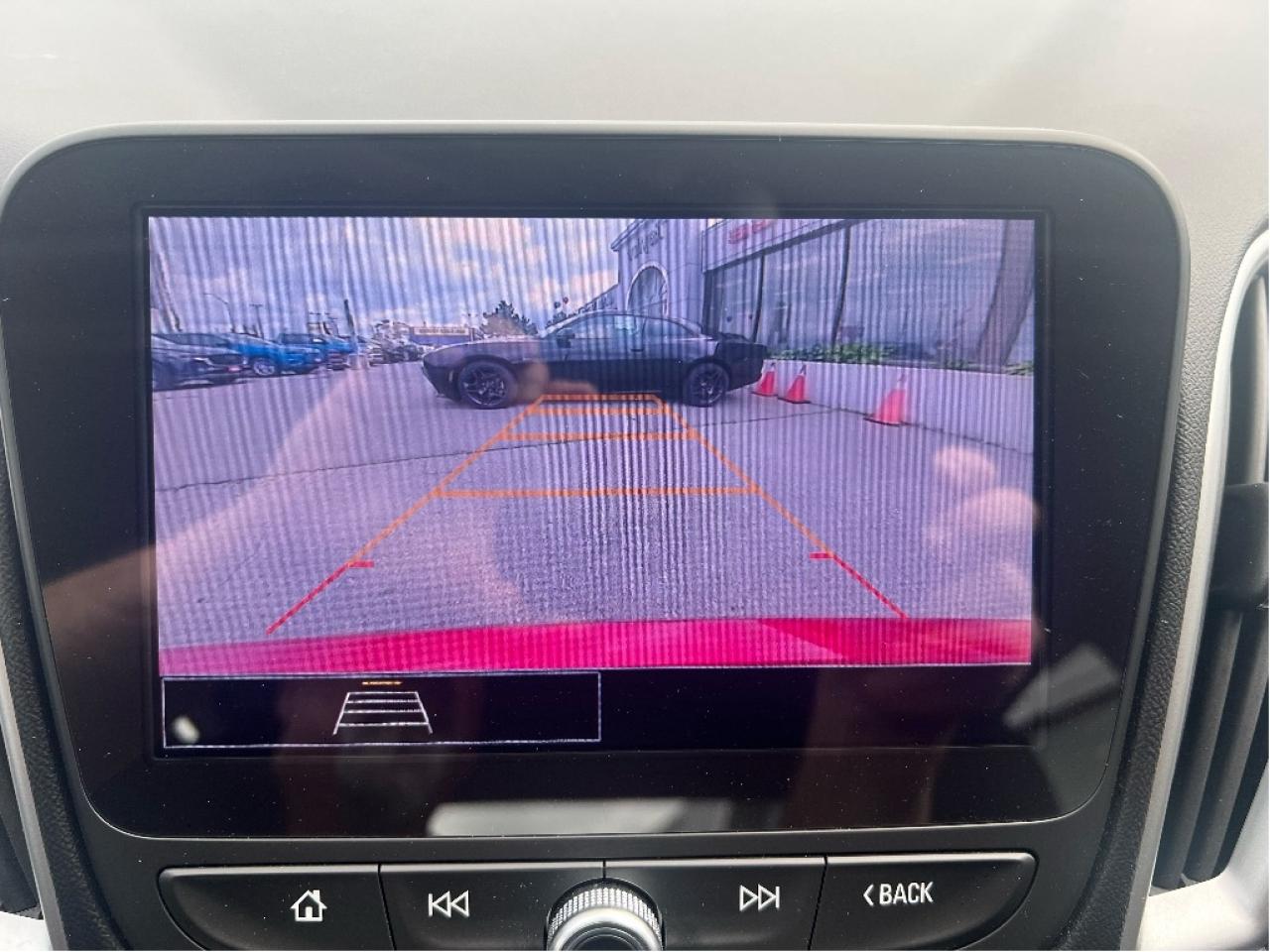 2023 Chevrolet Malibu 1LT *PWR SEAT *BKP CAM *HEATED SEATS *BLUETOOTH Photo