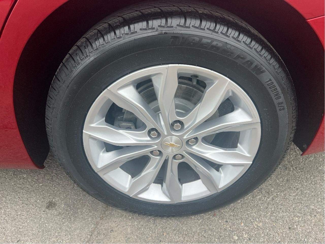 2023 Chevrolet Malibu 1LT *PWR SEAT *BKP CAM *HEATED SEATS *BLUETOOTH Photo