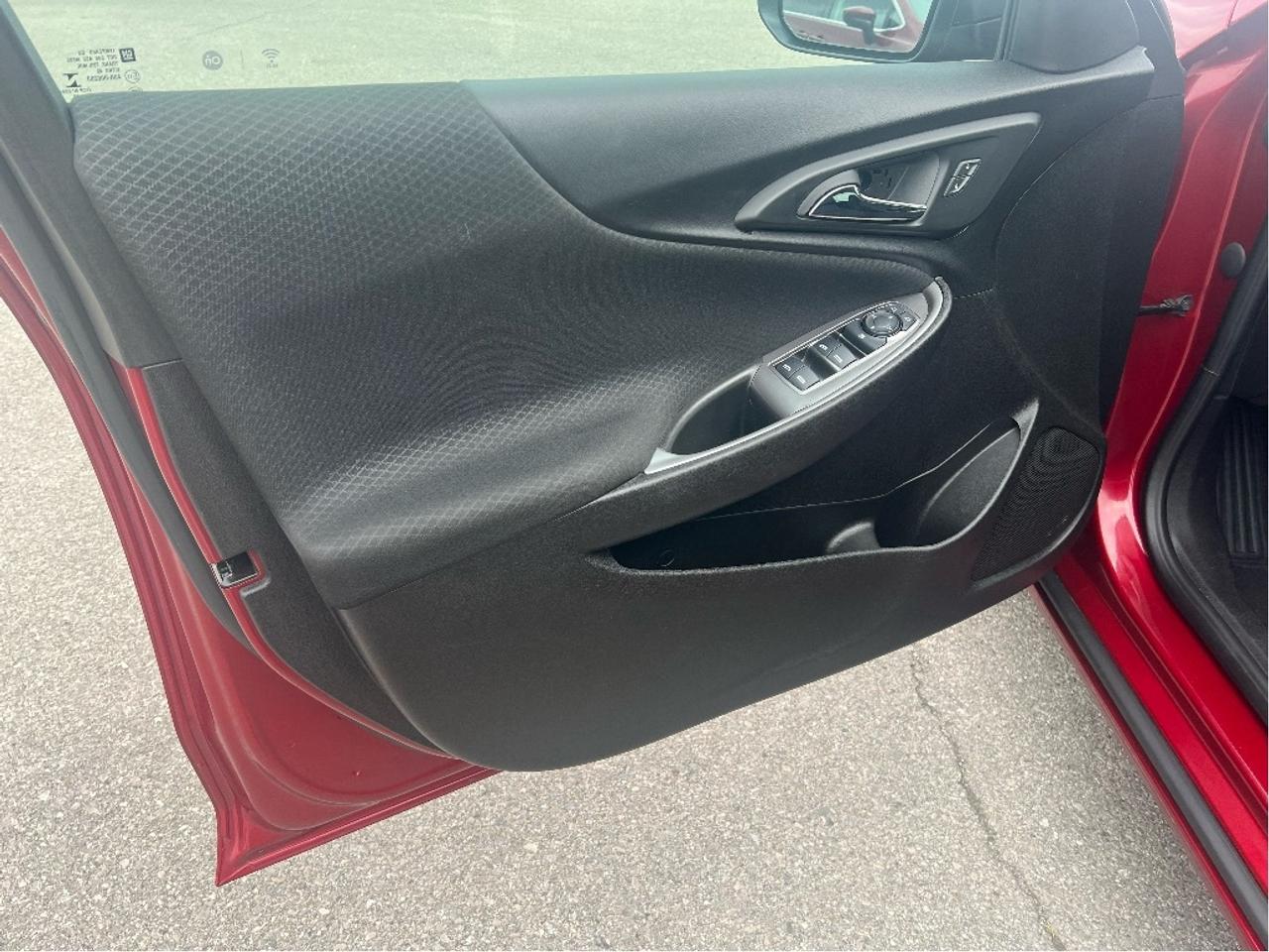 2023 Chevrolet Malibu 1LT *PWR SEAT *BKP CAM *HEATED SEATS *BLUETOOTH Photo