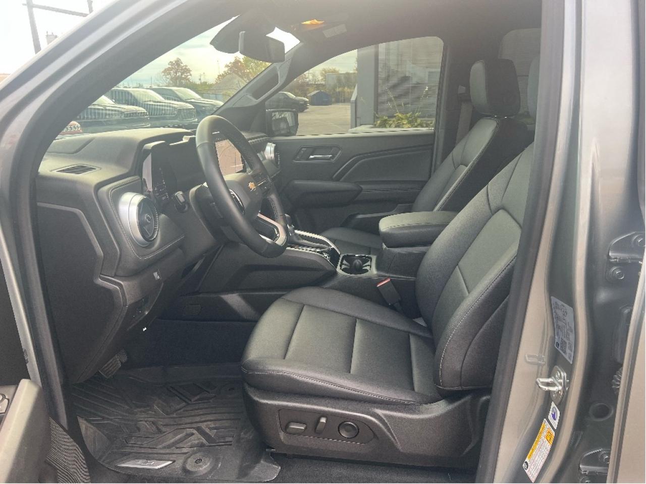 2023 Chevrolet Colorado LT Crew 4x4 *LTHR *NAVI *REMOTE START *PWR SEAT Photo