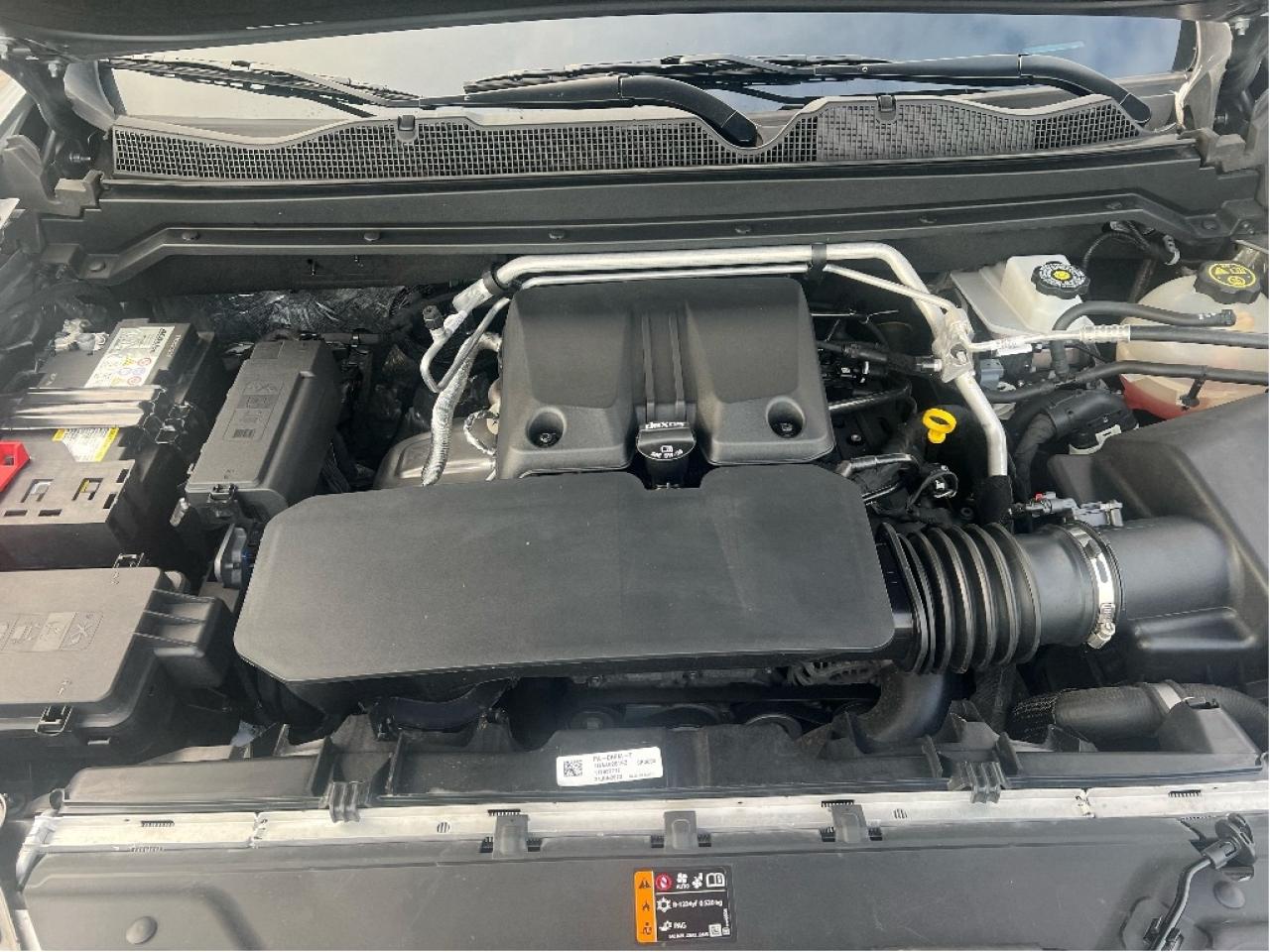 2023 Chevrolet Colorado 4LT Crew 4x4 Turbo *TOW *LTHR *NAVI *LINER *STEPS Photo