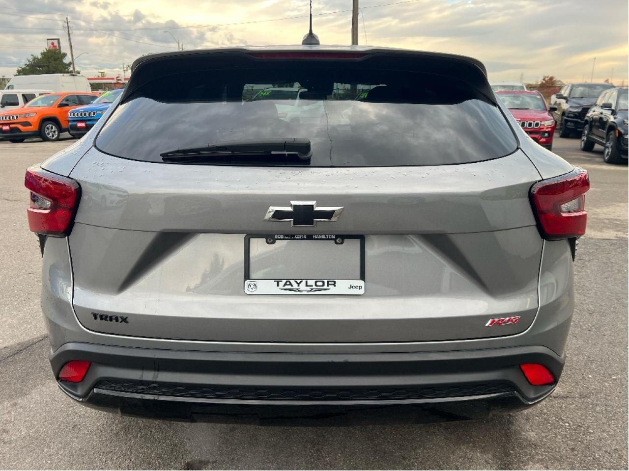 2024 Chevrolet Trax 1RS *SUNROOF *REMOTE START *HEATED SEATS Photo