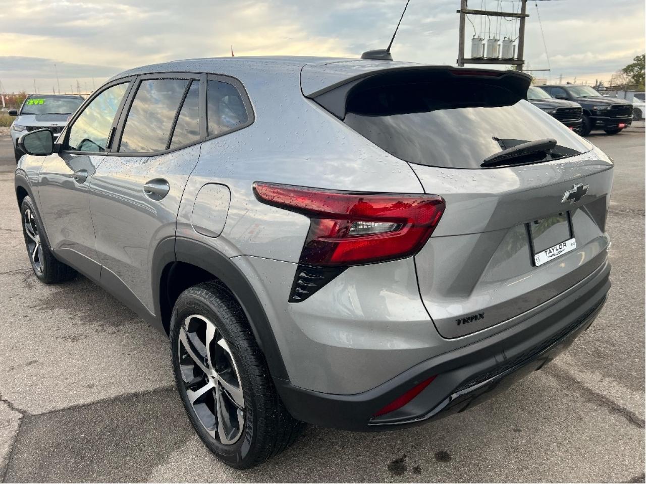 2024 Chevrolet Trax 1RS *SUNROOF *REMOTE START *HEATED SEATS Photo