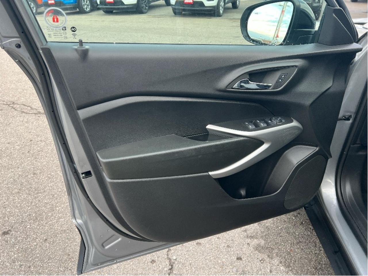 2024 Chevrolet Trax 1RS *SUNROOF *REMOTE START *HEATED SEATS Photo