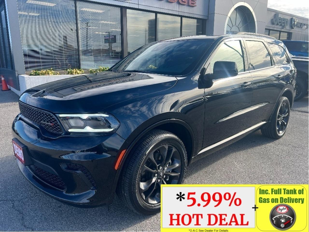 2024 Dodge Durango SXT Plus AWD V6 *BLACKTOP *TOW PACK *7-PASS Photo