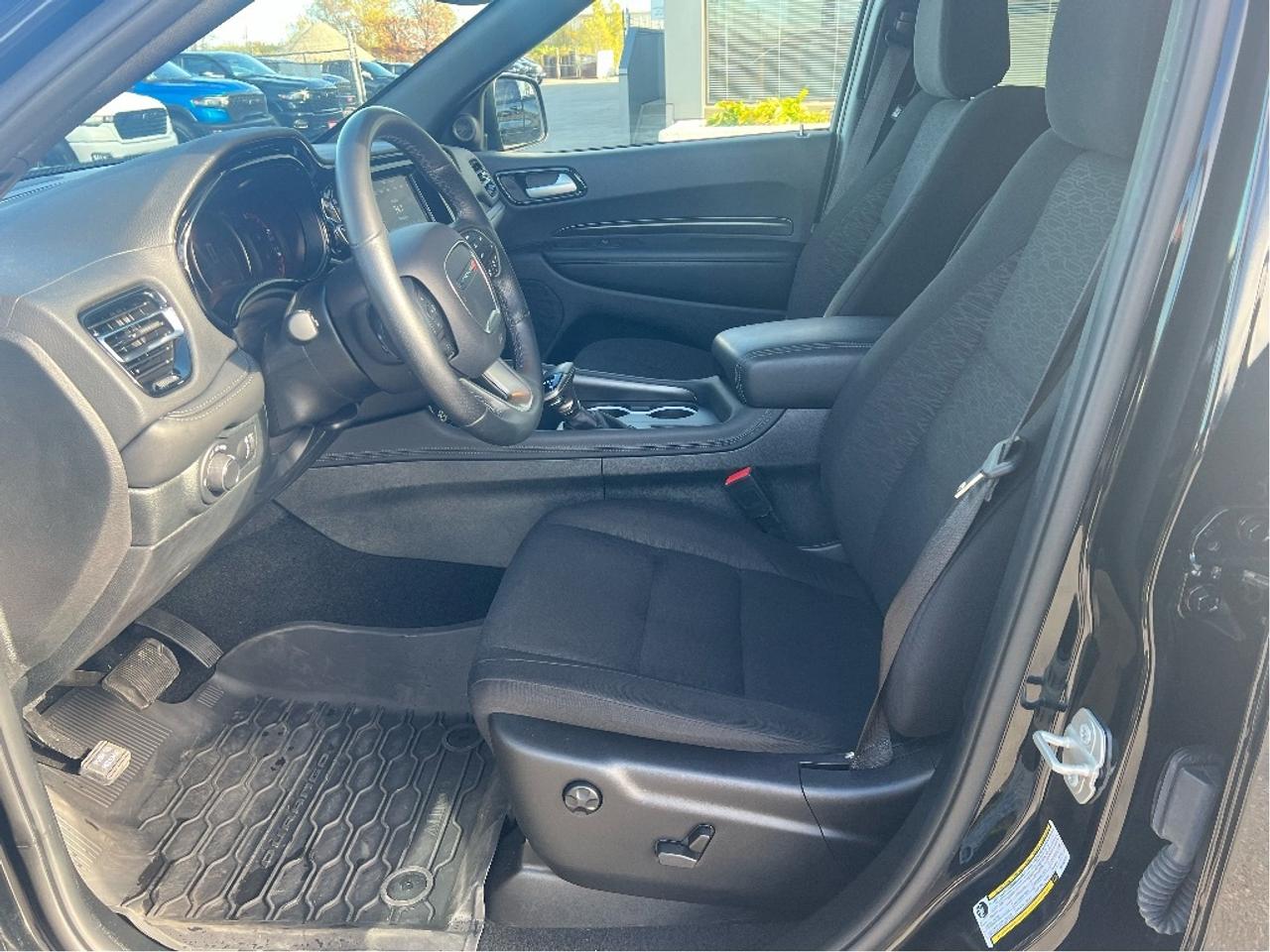 2024 Dodge Durango SXT+ AWD *6,286 KMS!! *BLACKTOP *TOW PACK *7-PASS Photo