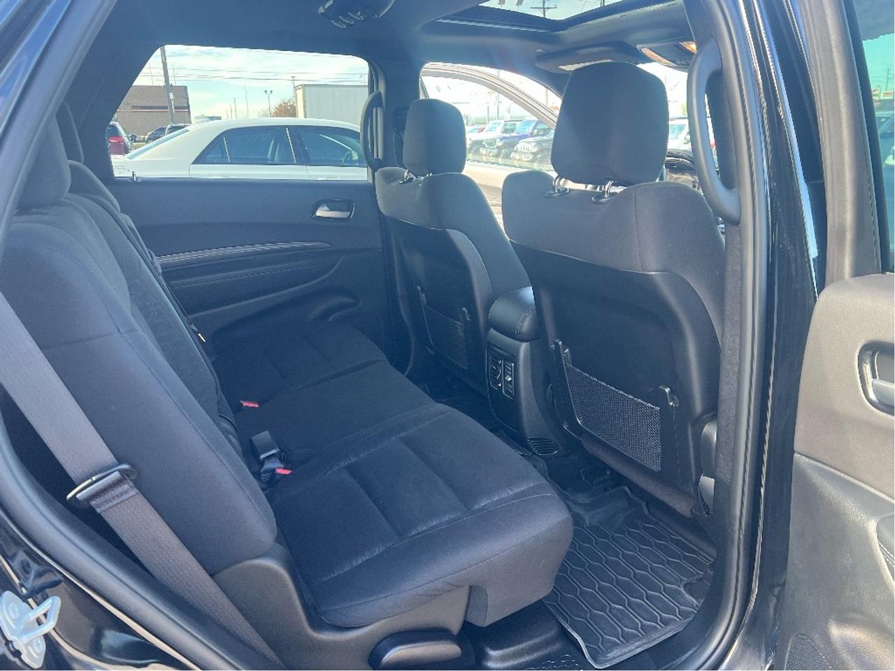 2024 Dodge Durango SXT+ AWD *6,286 KMS!! *BLACKTOP *TOW PACK *7-PASS Photo