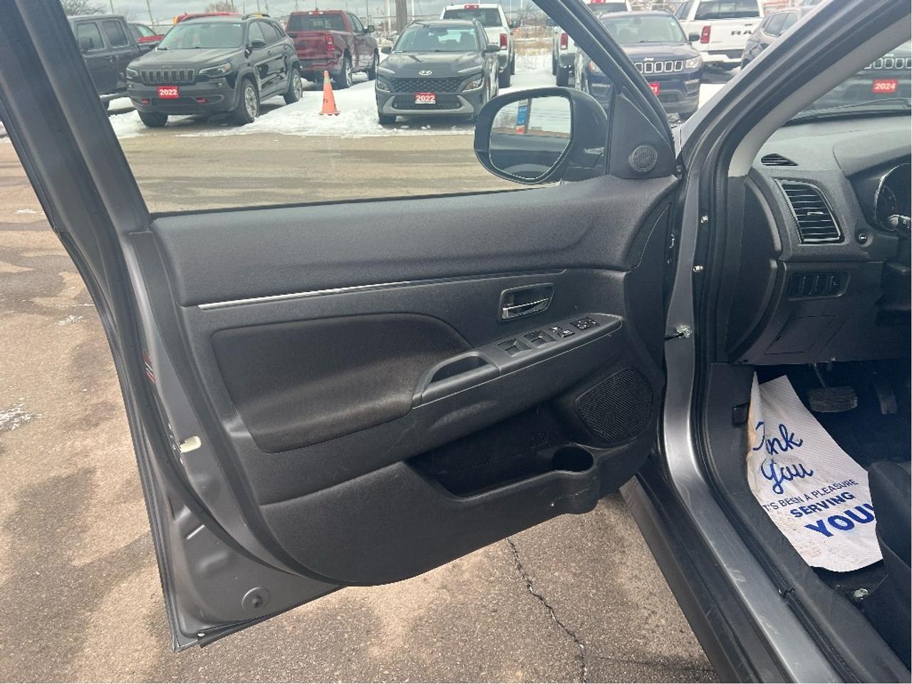 2021 Mitsubishi RVR SE AWD *BLUETOOTH *HEATED SEATS *BKP CAMERA Photo