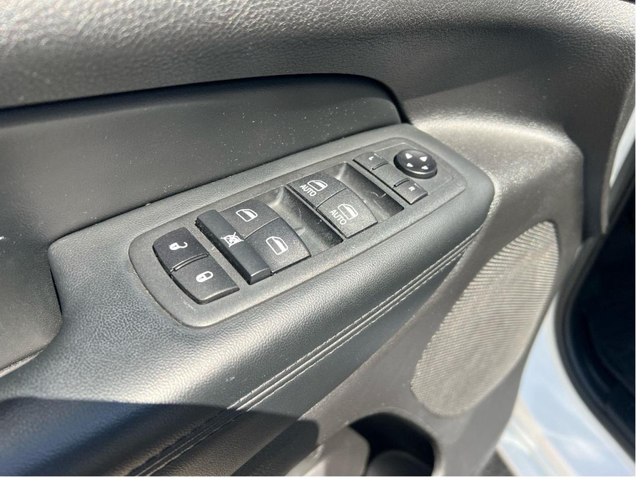 2020 Jeep Grand Cherokee Altitude 4x4 V6 *NAVI *LOW KMS *ONE OWNER Photo