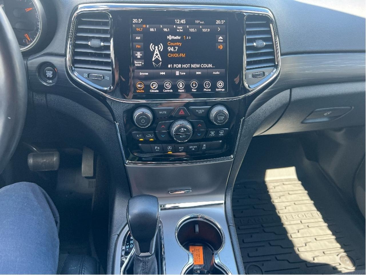 2020 Jeep Grand Cherokee Altitude 4x4 V6 *NAVI *LOW KMS *ONE OWNER Photo