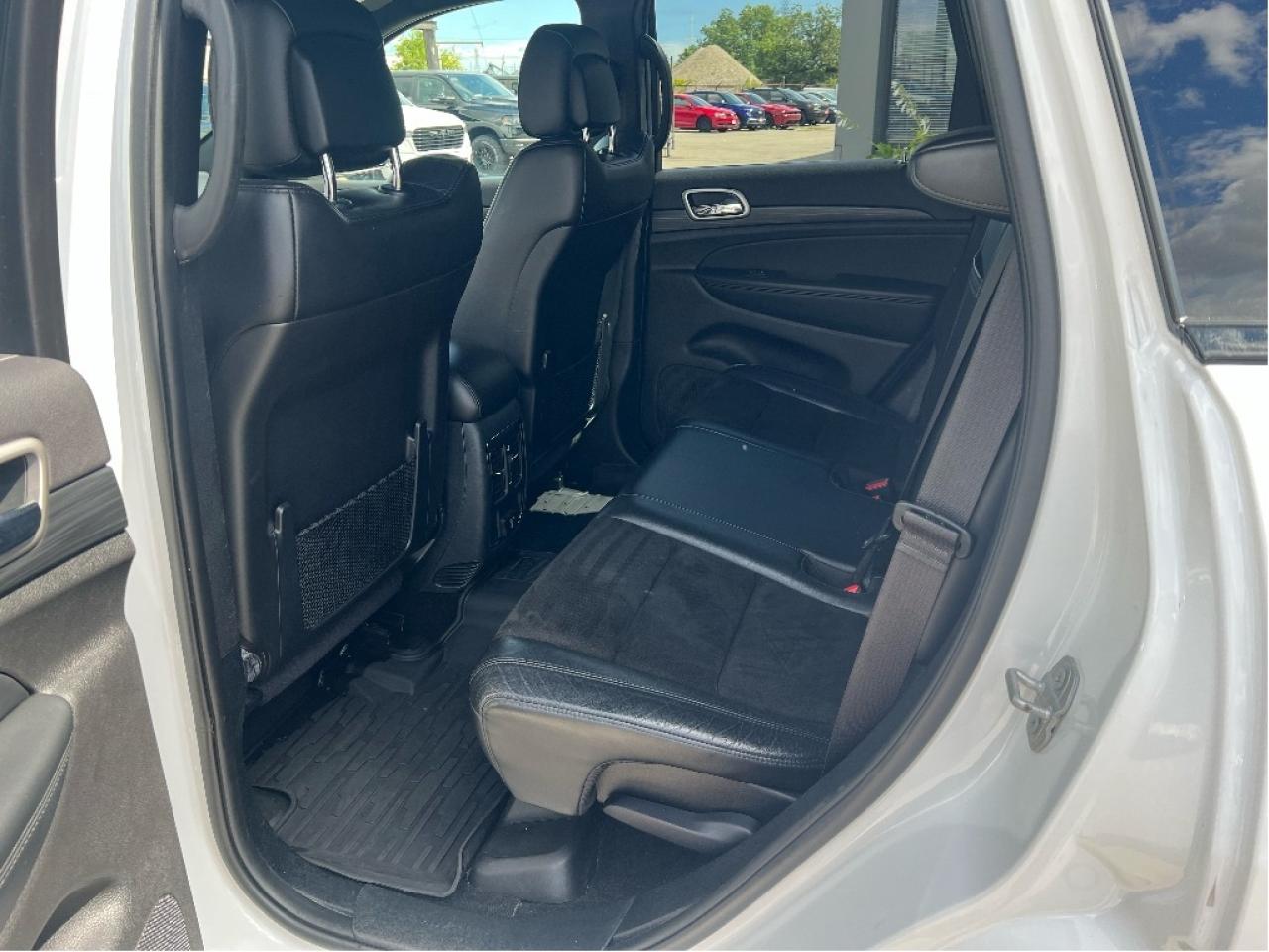 2020 Jeep Grand Cherokee Altitude 4x4 V6 *NAVI *LOW KMS *ONE OWNER Photo