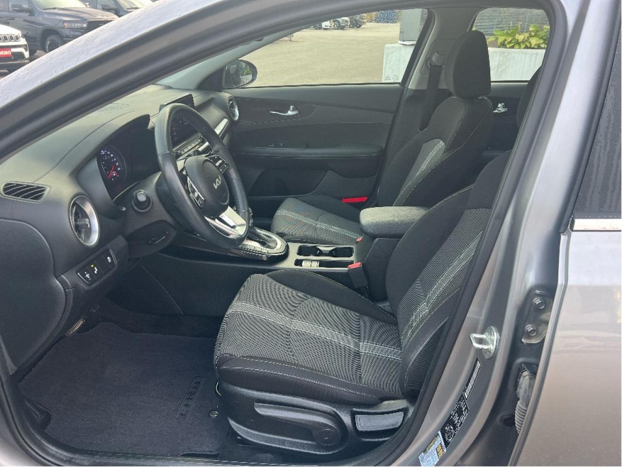 2023 Kia Forte EX *SUNROOF *REMOTE START *HEATED SEATS *1 OWNER Photo