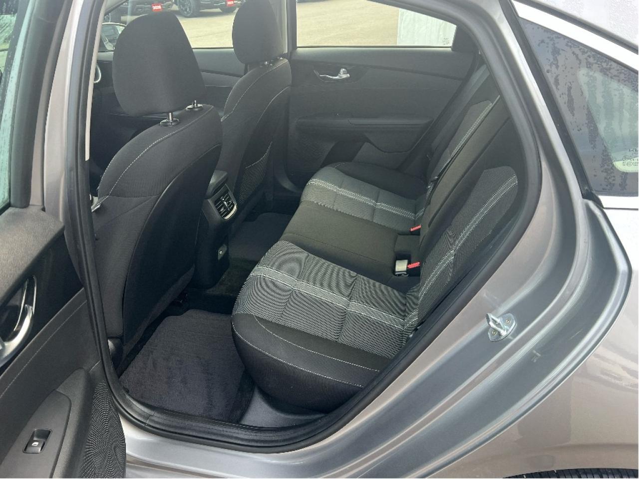 2023 Kia Forte EX *SUNROOF *REMOTE START *HEATED SEATS *1 OWNER Photo