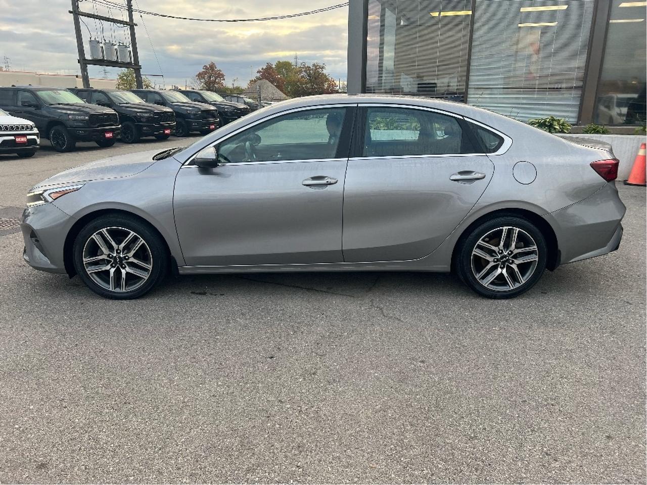 2023 Kia Forte EX *SUNROOF *REMOTE START *HEATED SEATS *1 OWNER Photo