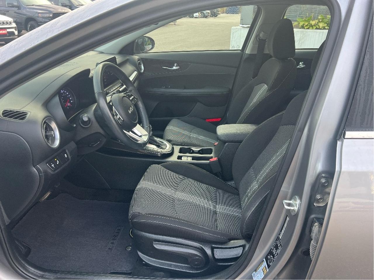 2023 Kia Forte EX *SUNROOF *REMOTE START *HEATED SEATS *1 OWNER Photo