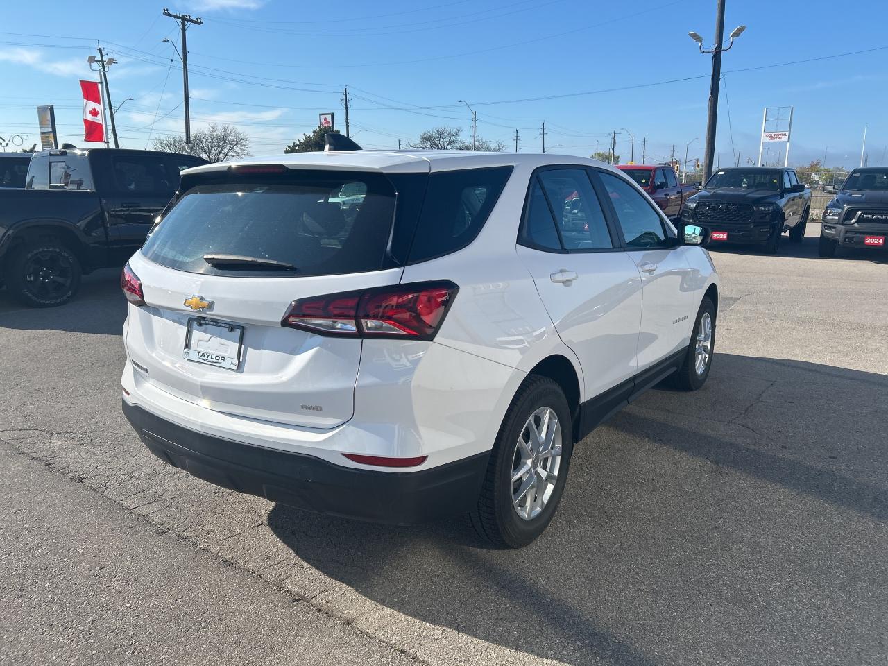 2024 Chevrolet Equinox LS AWD *PWR SEAT *REMOTE START *INC SNOW TIRES Photo
