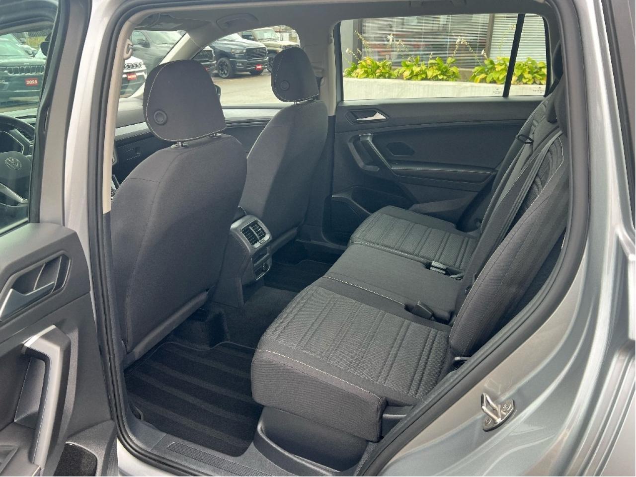 2024 Volkswagen Tiguan Trendline 4MOTION *SAFETY SUITE *CLEAN CARFAX Photo