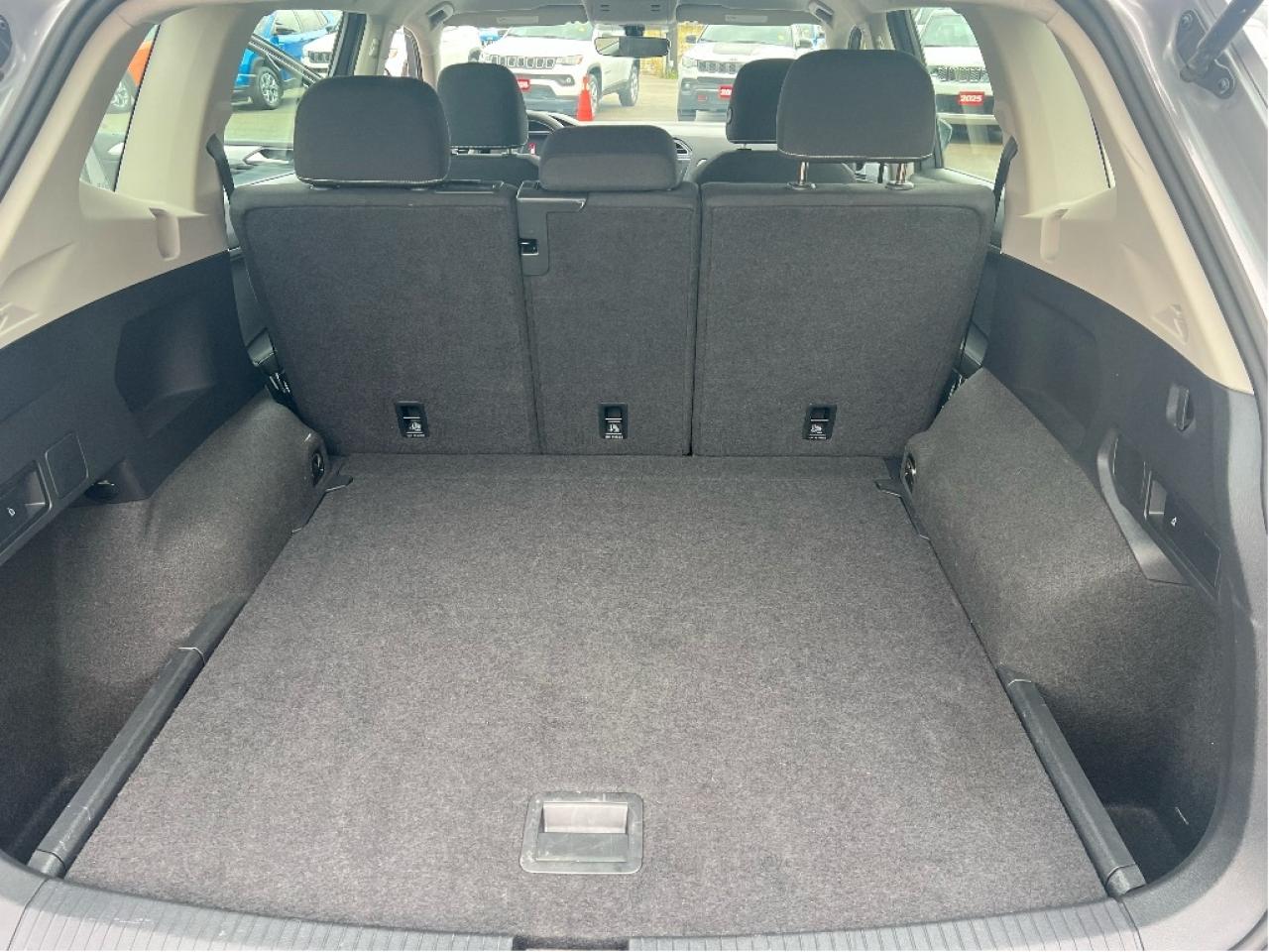 2024 Volkswagen Tiguan Trendline 4MOTION *SAFETY SUITE *CLEAN CARFAX Photo