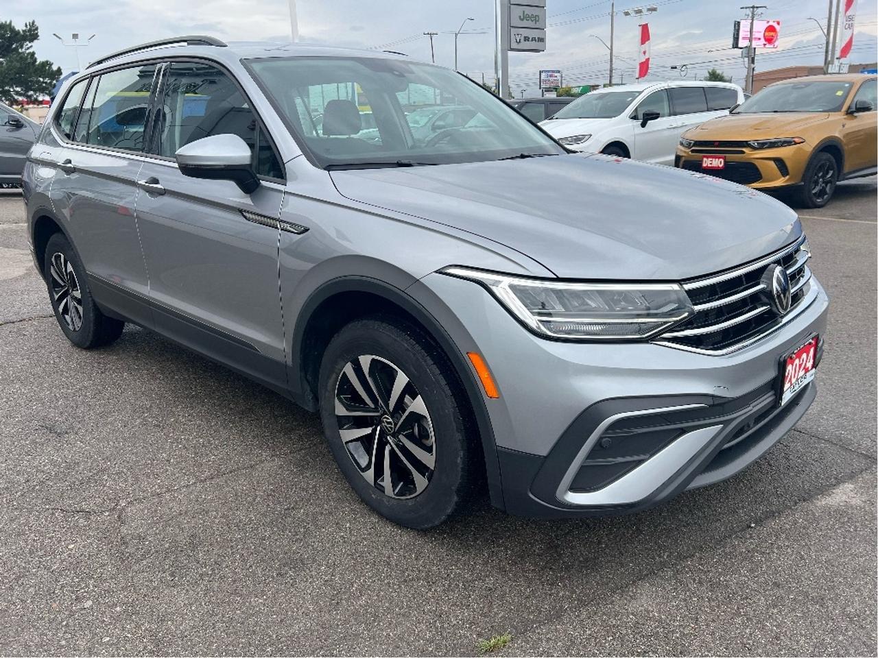 2024 Volkswagen Tiguan Trendline 4MOTION *SAFETY SUITE *CLEAN CARFAX Photo4
