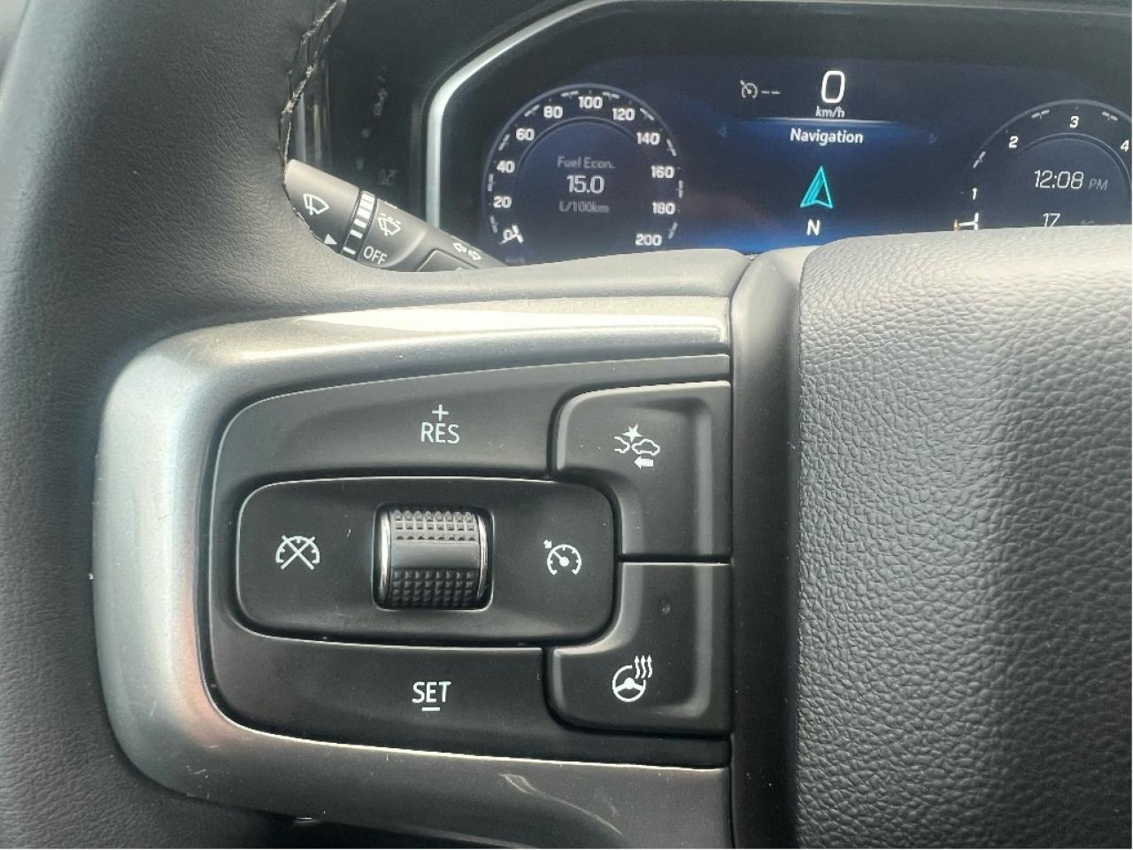 2023 Chevrolet Silverado 1500 LT Crew 4x4 5.3L V8 *CLEAN CARFAX *LOW KMS Photo