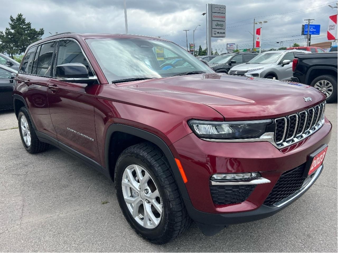 2023 Jeep Grand Cherokee Limited 4x4 *POWER SEATS *NAVIGATION *SAFETY Photo3