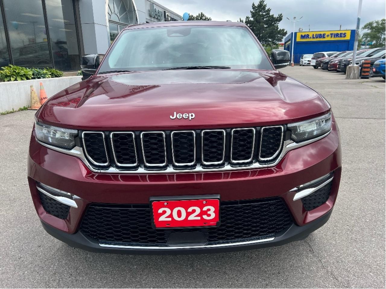 2023 Jeep Grand Cherokee Limited 4x4 *POWER SEATS *NAVIGATION *SAFETY Photo