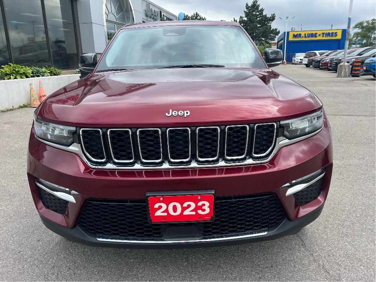 2023 Jeep Grand Cherokee Limited 4x4 *POWER SEATS *NAVIGATION *SAFETY Photo3