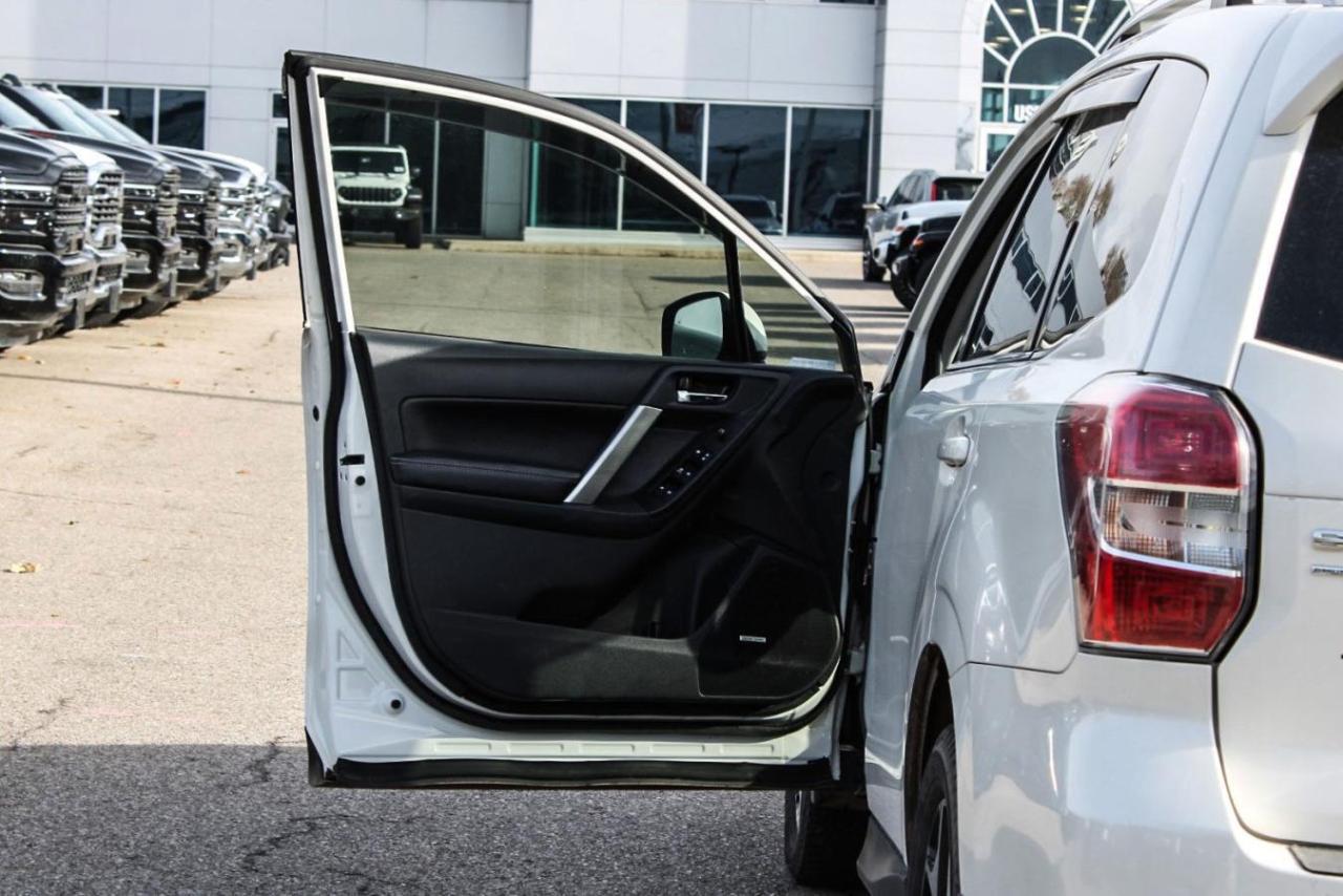 2016 Subaru Forester 5dr Wgn CVT 2.0XT Touring Photo