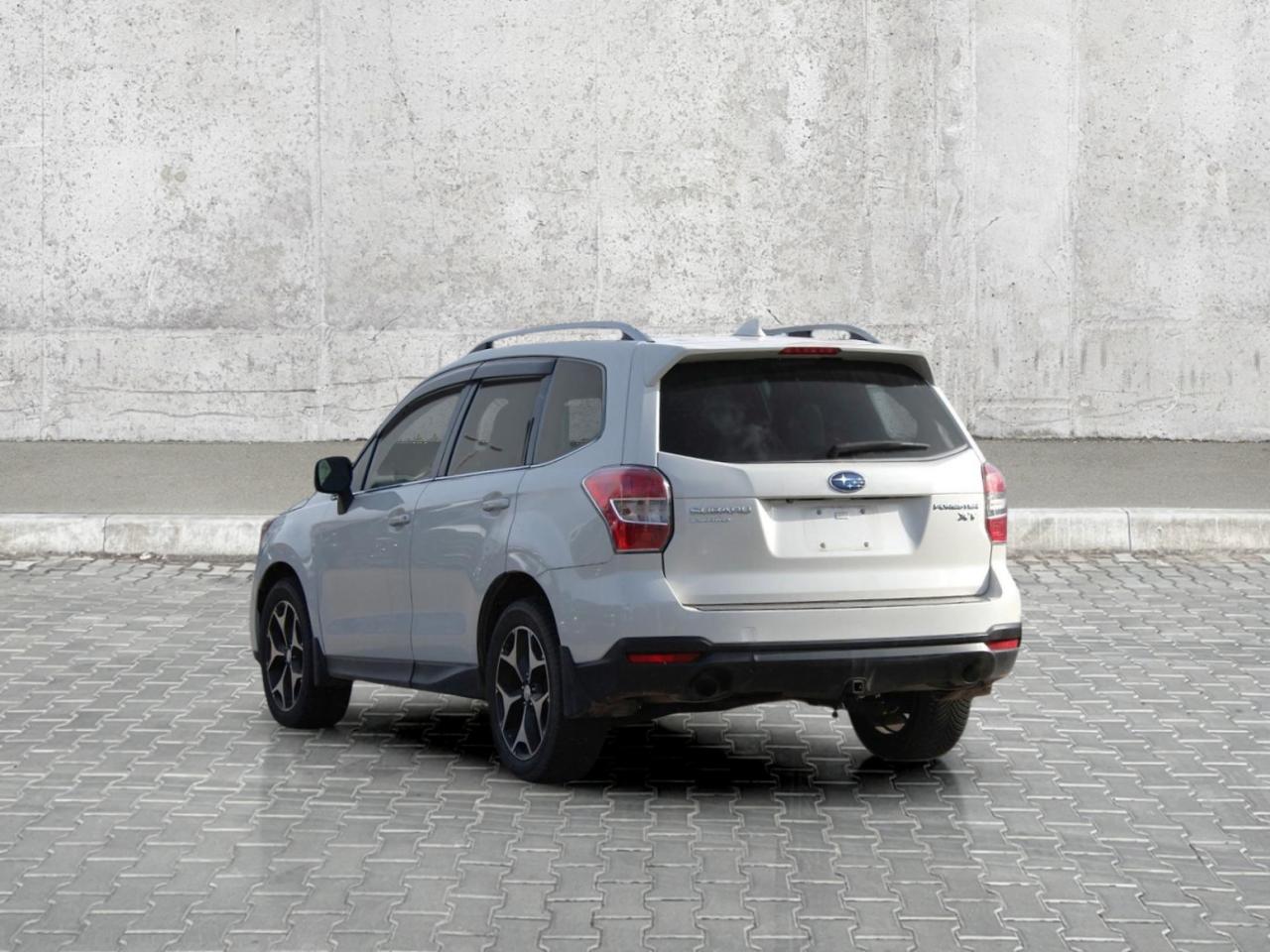 2016 Subaru Forester 5dr Wgn CVT 2.0XT Touring Photo